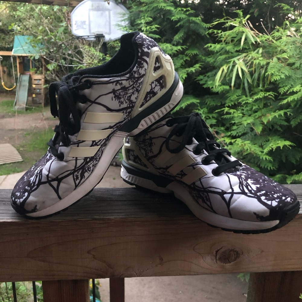 Adidas Torsion Size 7.5 Women’s - Unique!